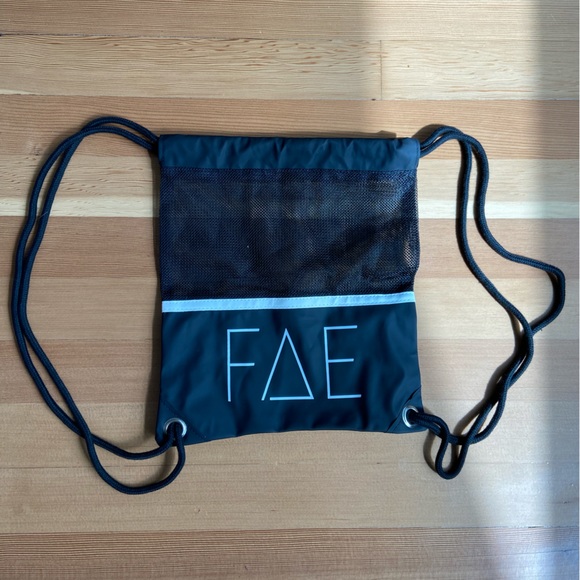 Beautiful Red Fae Bikini - Picture 4 of 4